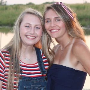 Meet your Posher, Ashlynn